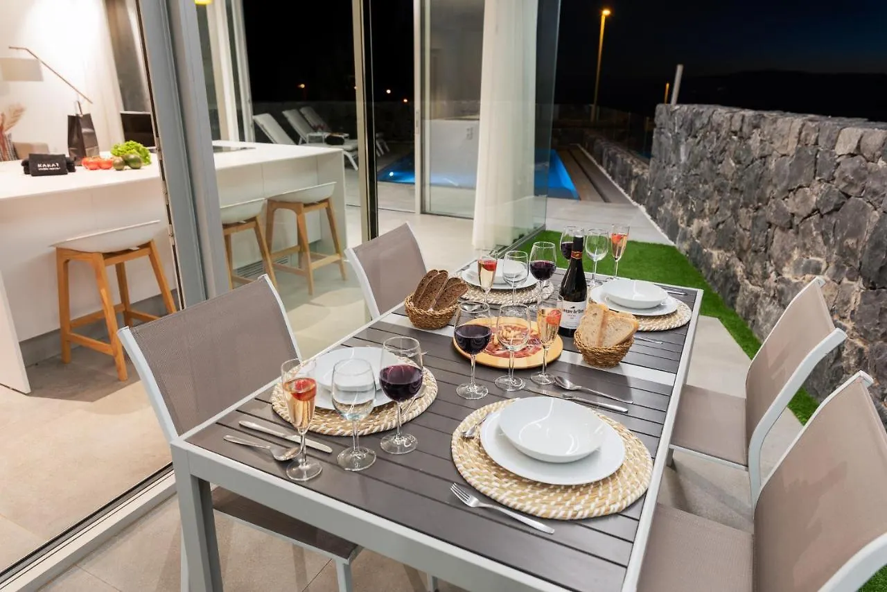 Karat Villa Ibardin Rokabella Costa Adeje